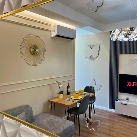 City Center Cozy Apartment Tiranë Eksteriør bilde