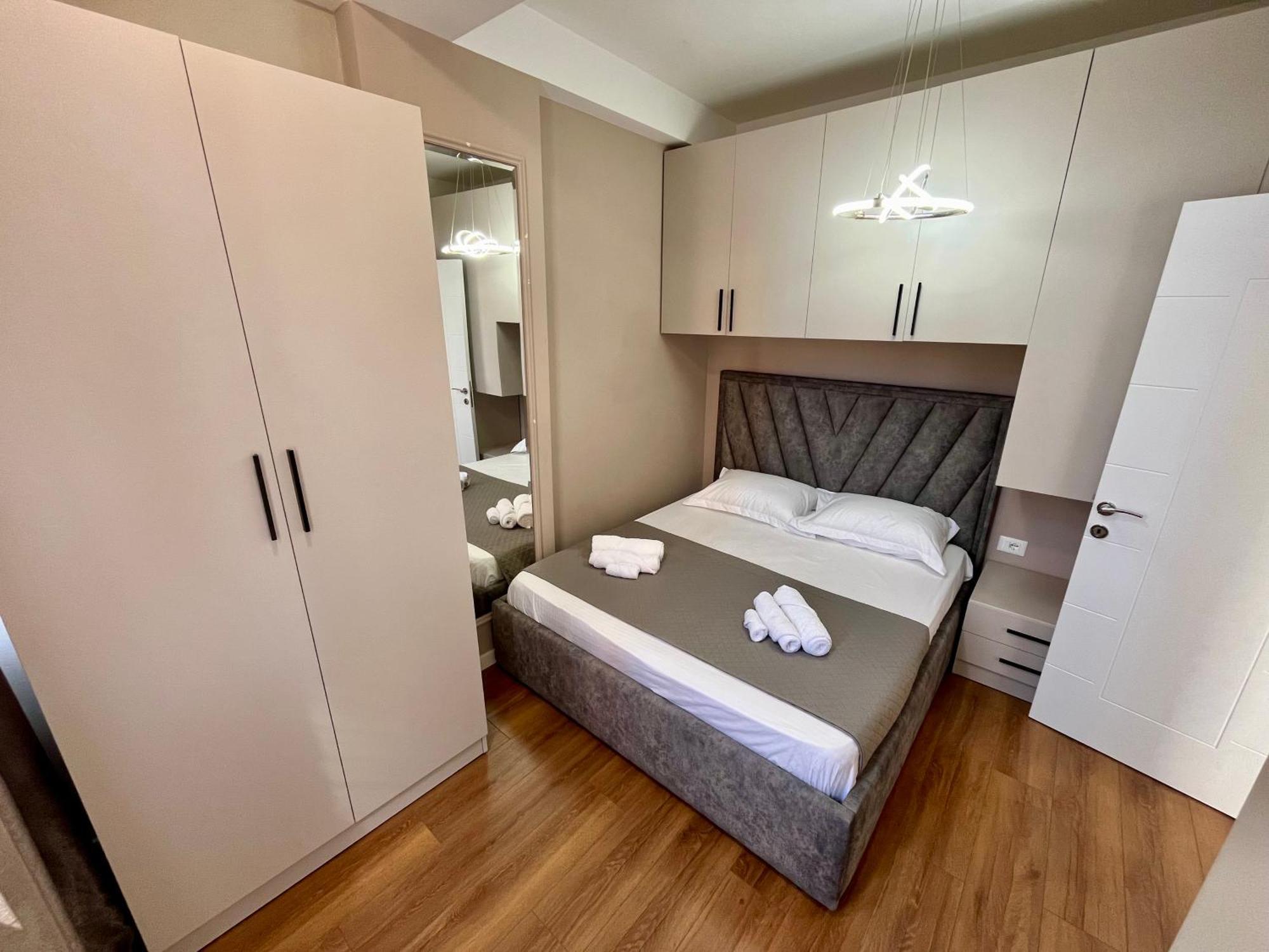 City Center Cozy Apartment Tiranë Eksteriør bilde