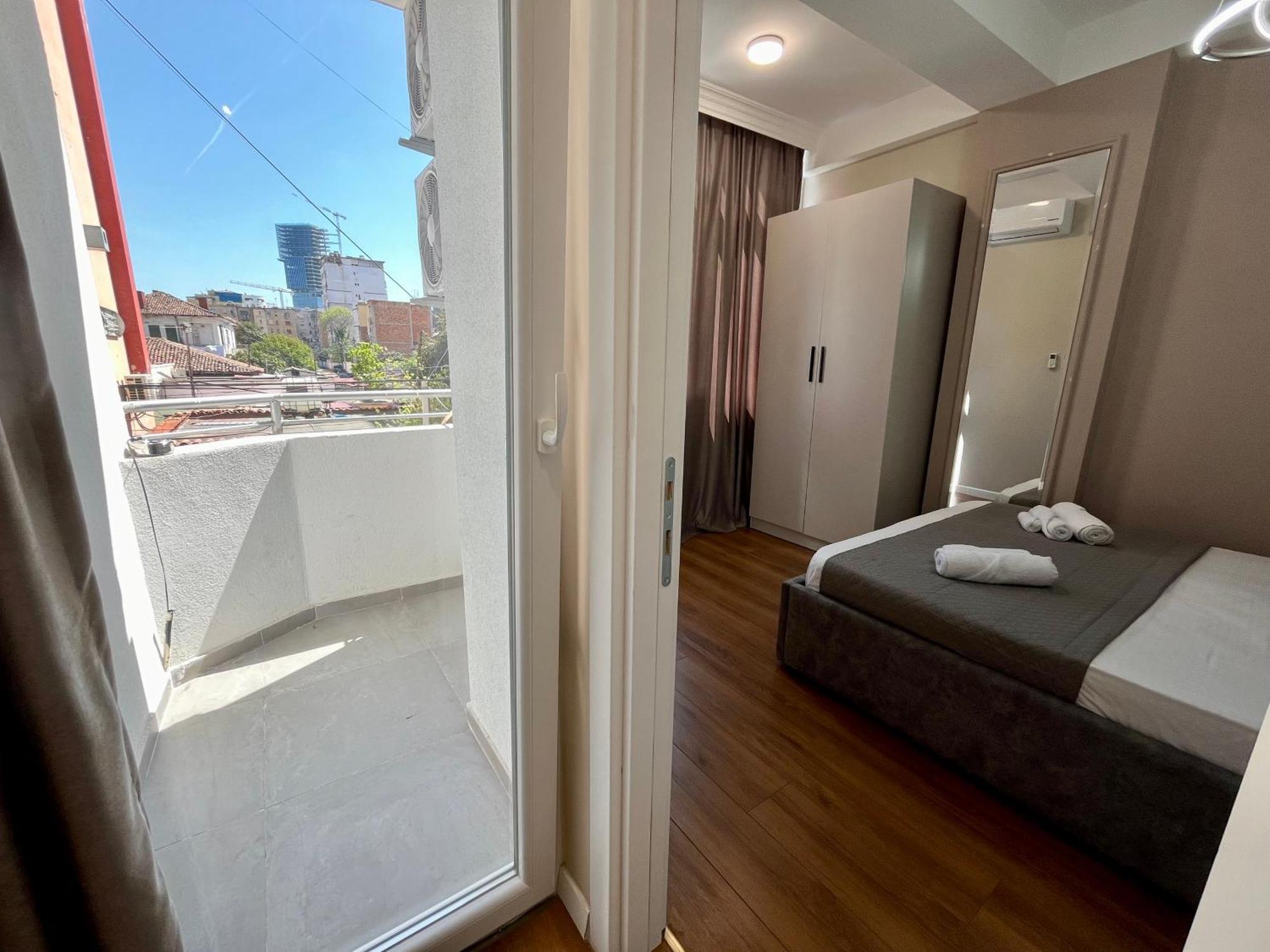 City Center Cozy Apartment Tiranë Eksteriør bilde